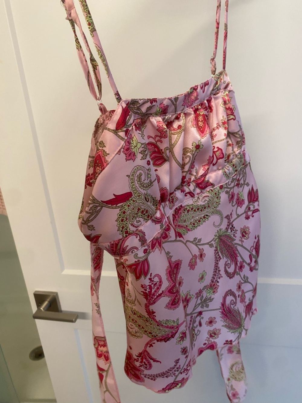Y2K Vintage Pink Paisley Satin Cami with Ties - Picture 6 of 6